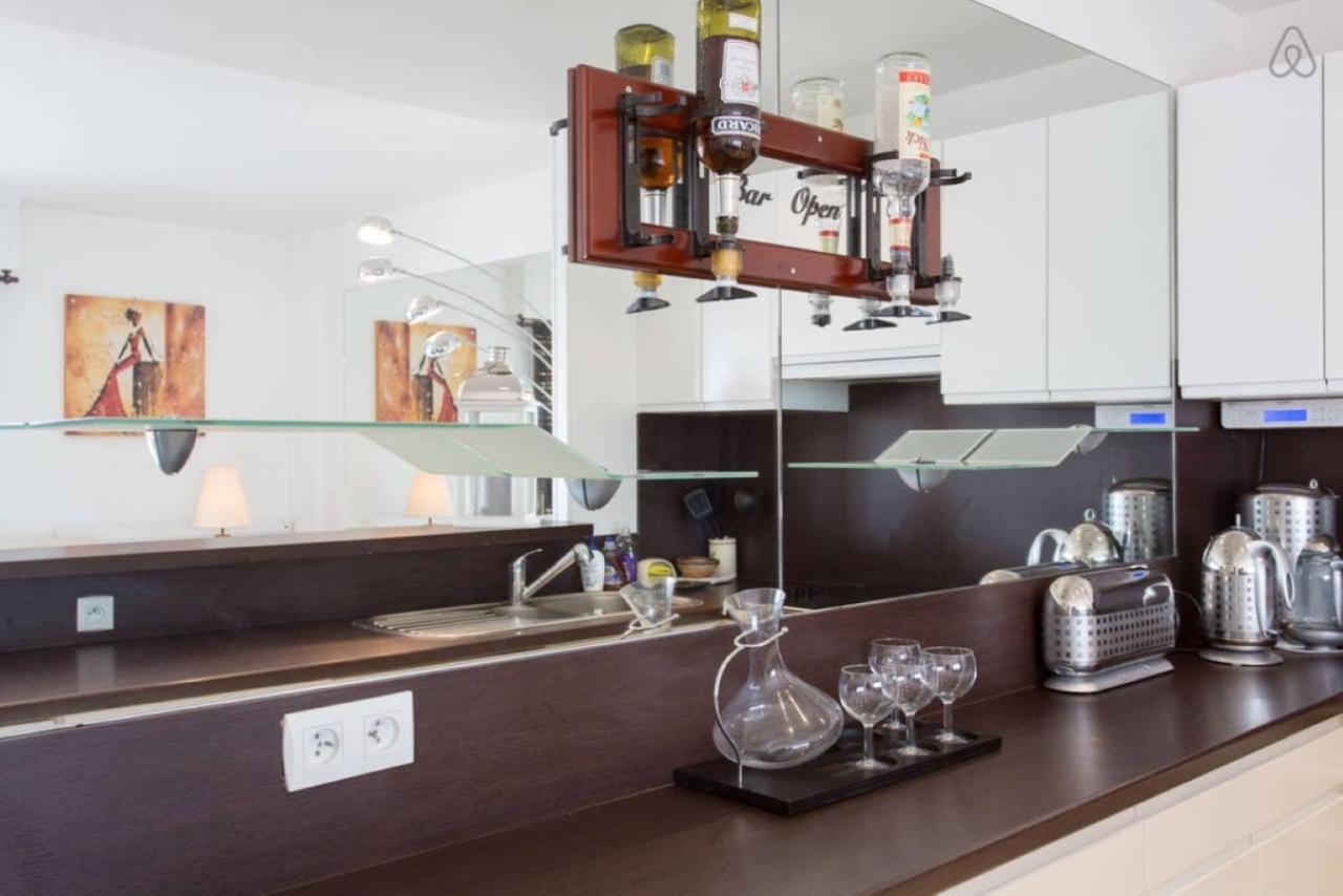 Appartement F3 Vue Mer Et Croisette Cannes Exterior photo