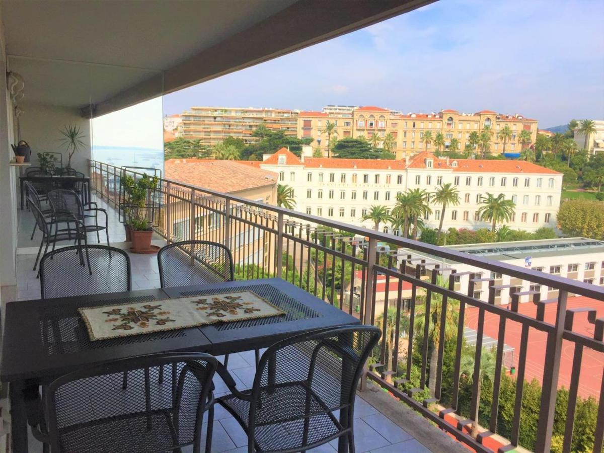 Appartement F3 Vue Mer Et Croisette Cannes Exterior photo